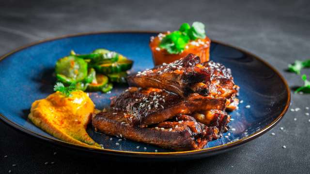 Côtes de bœuf braisées à la bière iKi